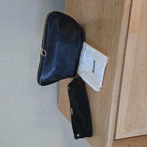 Kusshi Makeup Bag Set